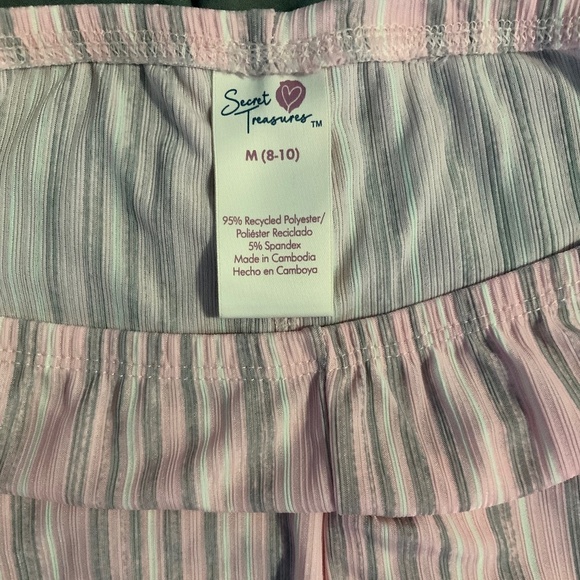 Women’s Sleepwear - Picture 3 of 3